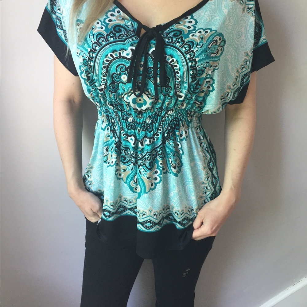 NWOT Printed Top